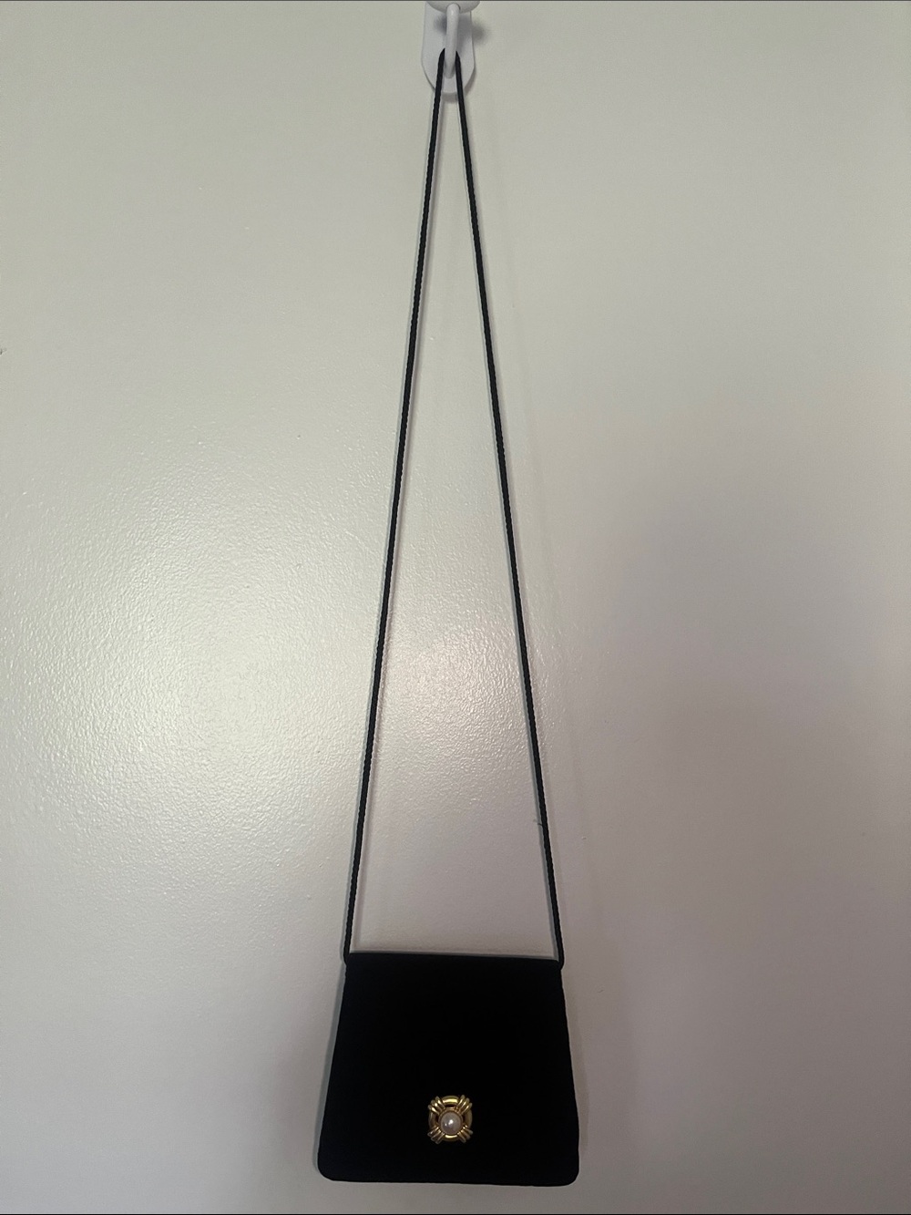 Vintage Carolyne Barton Black Velvet Evening Bag Pearl Clasp Crossbody